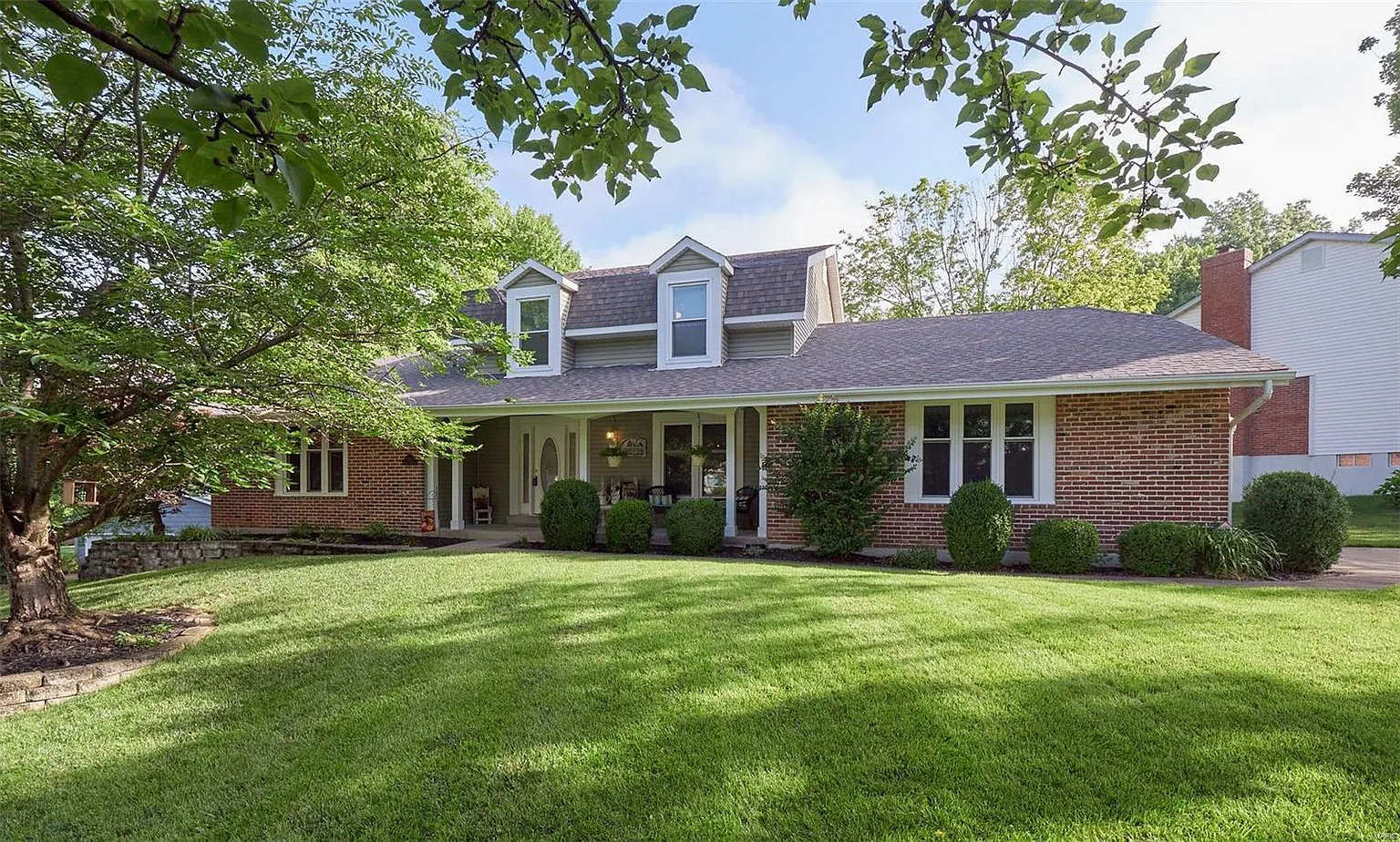 1761 Summer Lake Dr photo 1