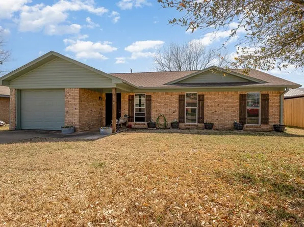 600 Cates Dr, Kaufman, TX 75142