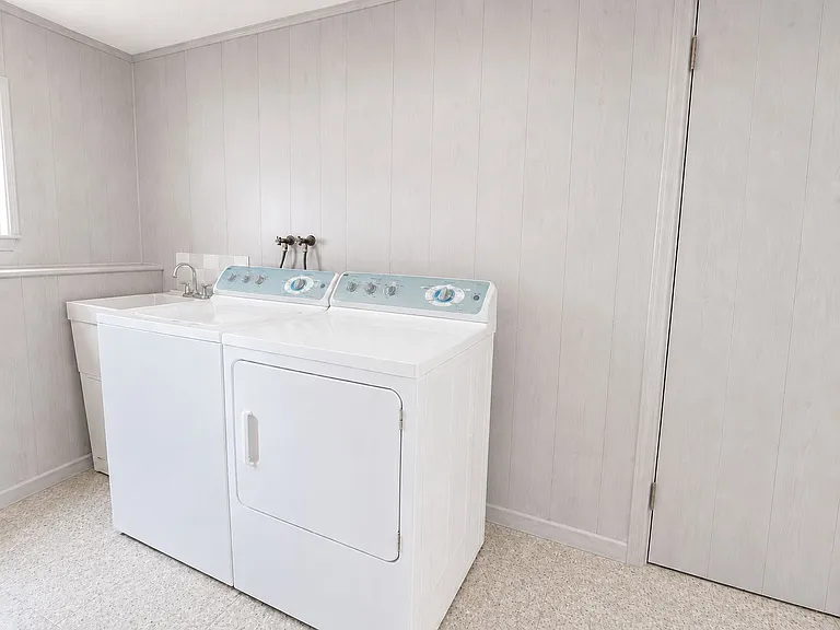 6 Rose Ct — Photo 14