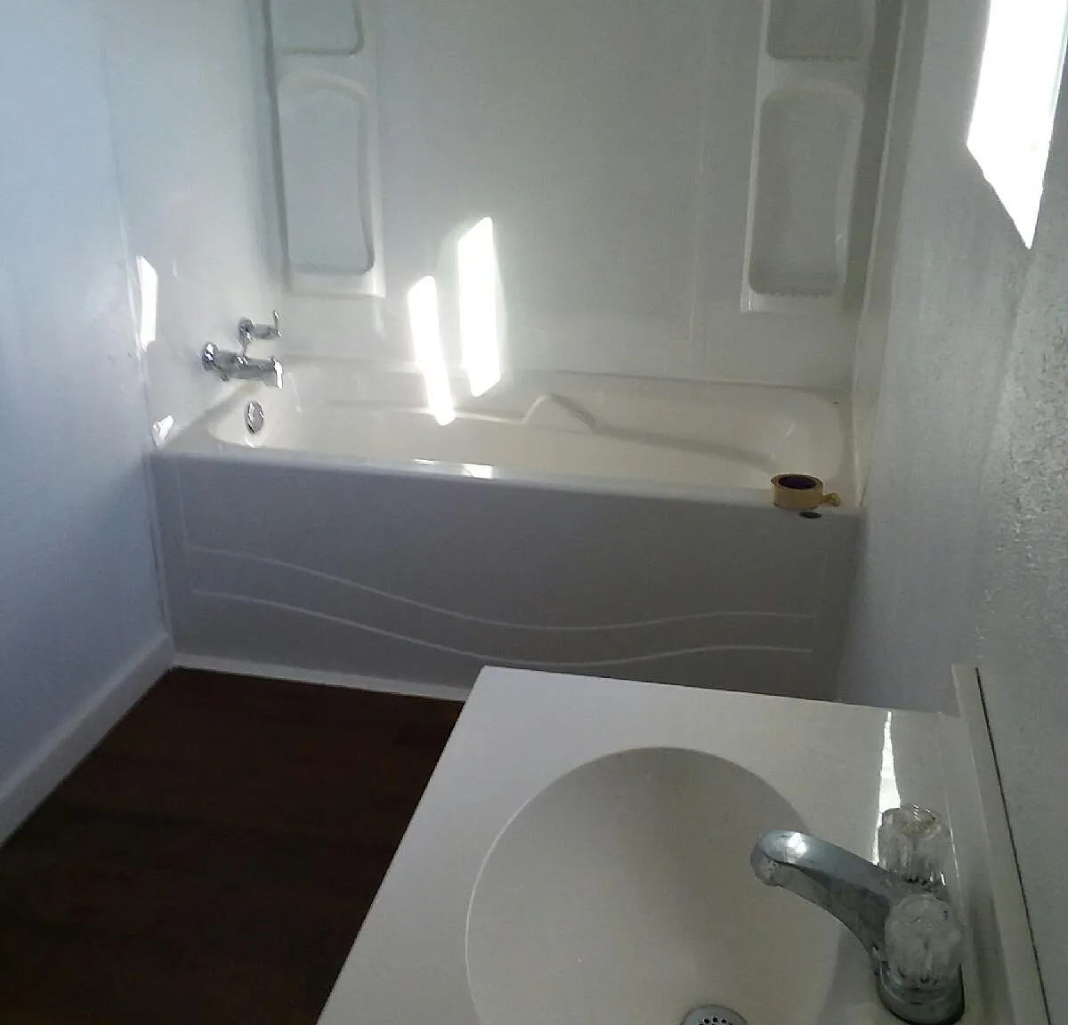 2 bed, $1,000 — Photo 4