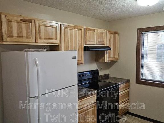 2nd image of 6652 84th Ct N