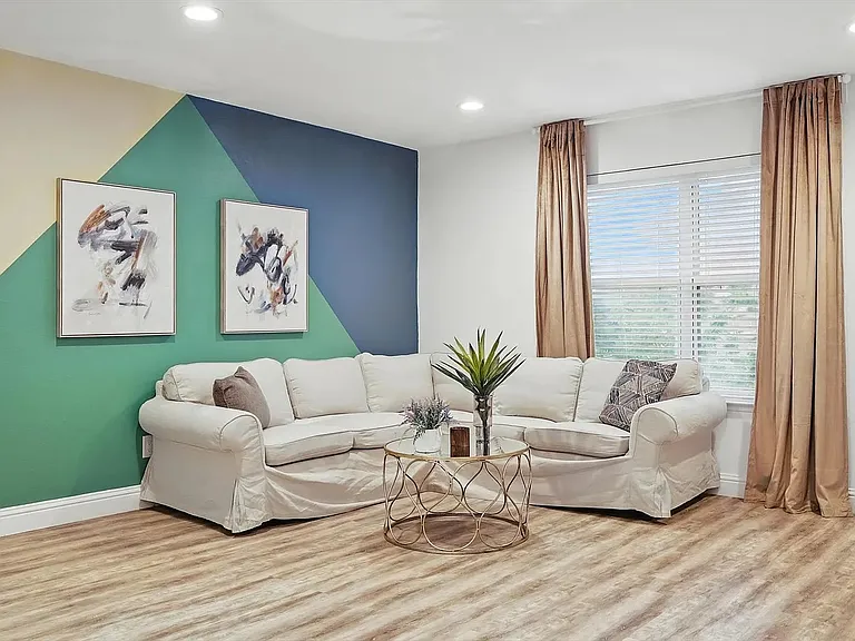 8083 Meadow Rd #225 — Photo 7