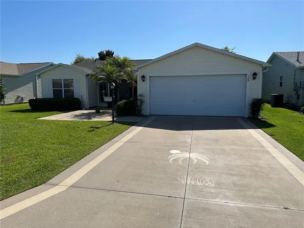 1107 Berkshire Pl, The Villages, FL 32162