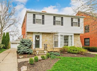 2440 Loyola Rd, University Heights, OH 44118