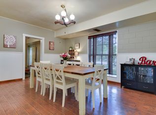 315 W Live Oak St, Fredericksburg, TX 78624