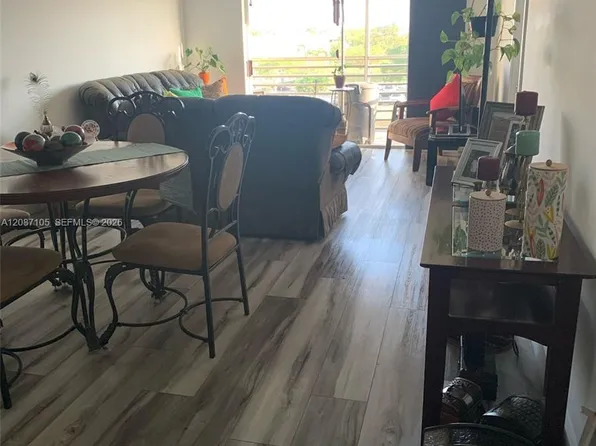 3120 N Pine Island Rd APT 410, Sunrise, FL 33351