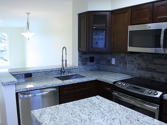 3rd image of 2106 Cypress Bend Dr APT 202