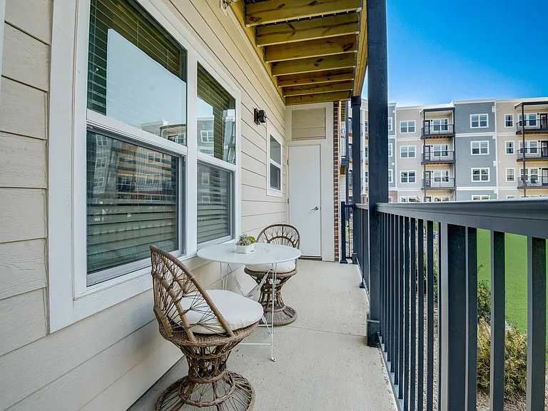 57-web-or-mls-12975 Harrell Pkwy - 135-026