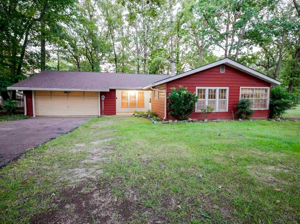 2611 Oakland St, Camden, AR 71701