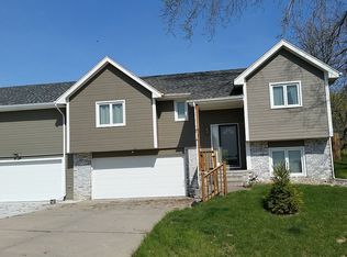 4702 Foley Dr, Blair, NE 68008