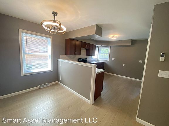 5th image of 6011 N 62nd St #11426241