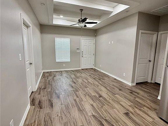 3rd image of 2704 E Israel Ave