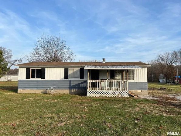 1104 Van Buren Ave, Sandoval, IL 62882