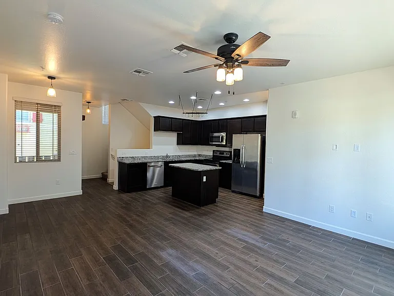 240 W Juniper Ave #1124 — Photo 9
