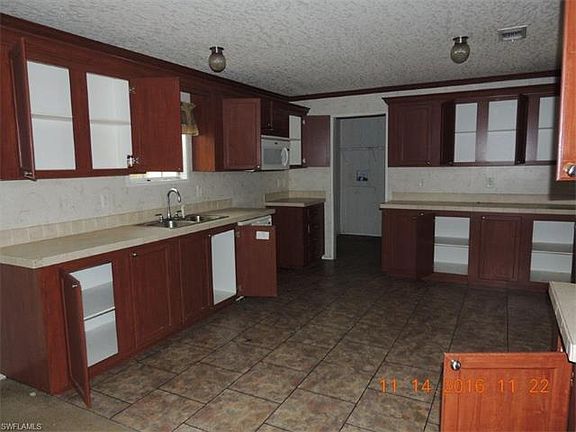 4th image of 389 Palmetto Ave