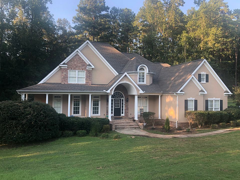 Front of the house 