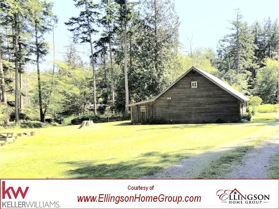 1st image of 406 Copper Hill Ln