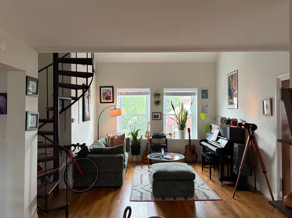 2922 S Buchanan St, Arlington, VA 22206