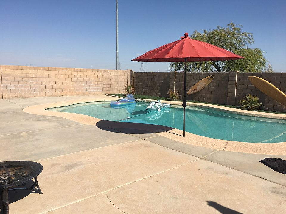 2nd image of 10852 W Quail Ave