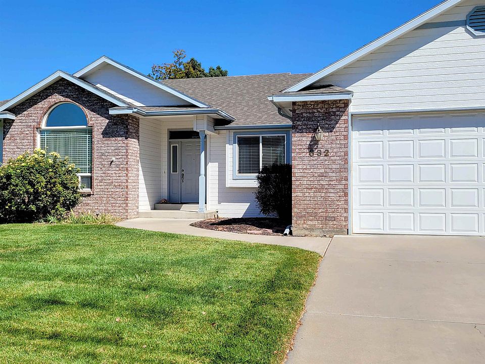 1st image of 632 W Pagosa Dr
