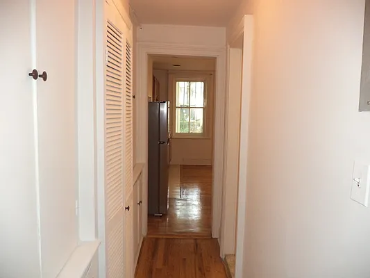 Rented by L.Nelson & Associates | media 8