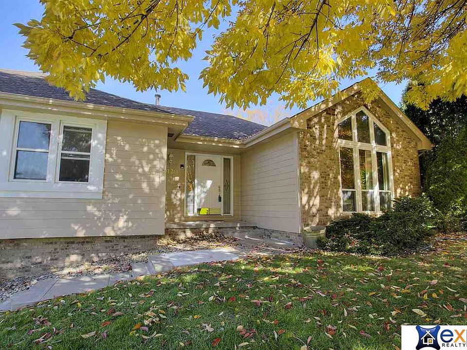 1st image of 9120 Drexel Cir