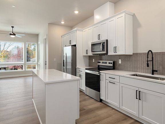 Fully loaded chef-ready kitchen