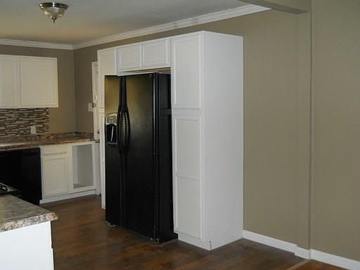 4th image of 3917 Don Juan St