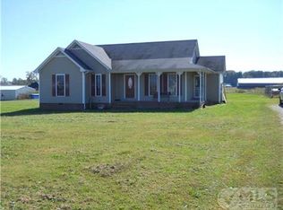 387 Garrett Rd, Lafayette, TN 37083
