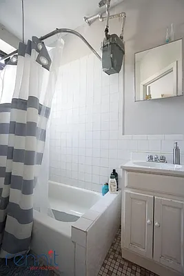 Rented by Rennit Inc. | media 48