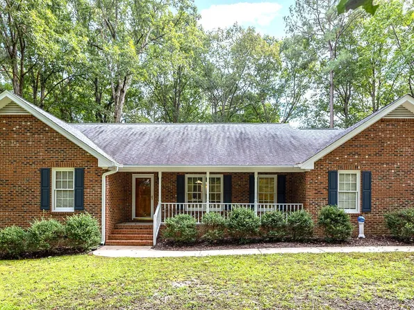 137 Baron Cir, Youngsville, NC 27596
