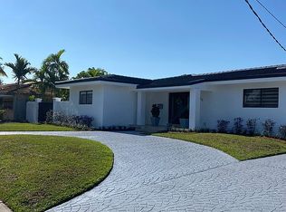 5650 SW 1st St, Miami, FL 33134