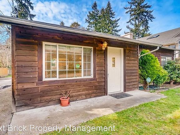 2nd image of 13727 39th Ave NE