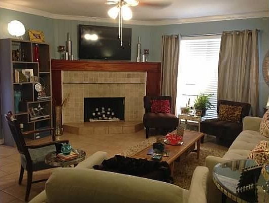 2nd image of 7640 W Greenway Blvd APT 2A