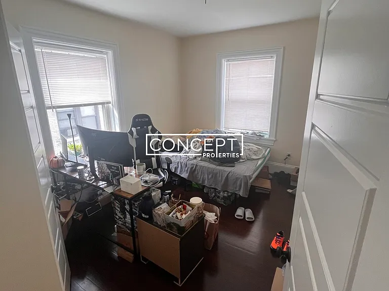 25 Commonwealth Ter #3 — Photo 9