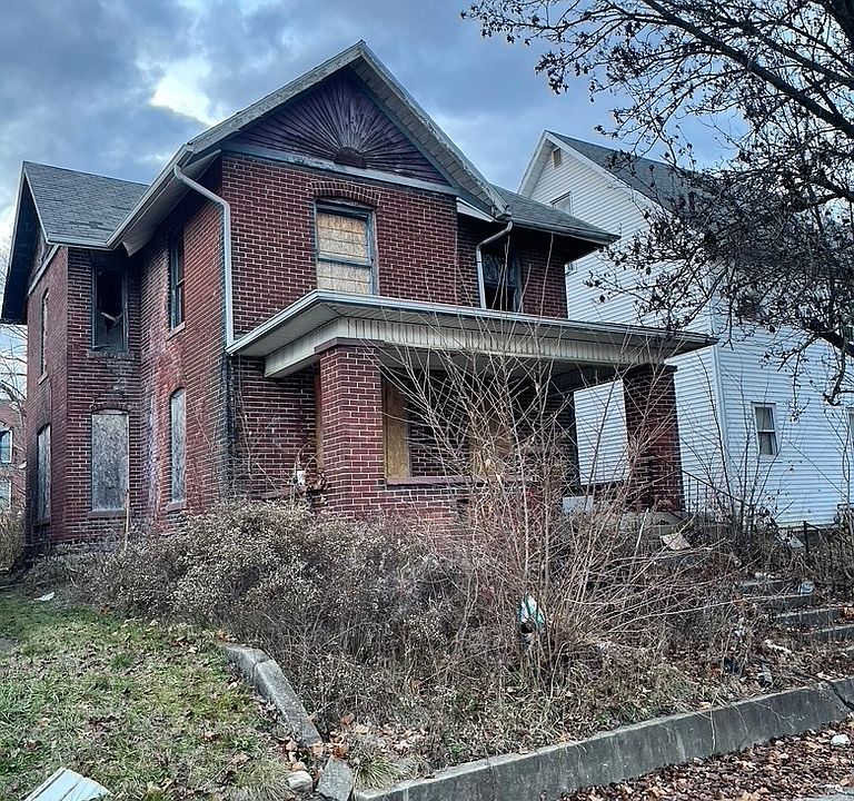 2nd image of 1109 Fletcher St