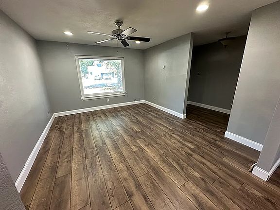 2nd image of 2301 E Mitchell St #1