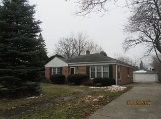513 E Rockland Rd, Libertyville, IL 60048