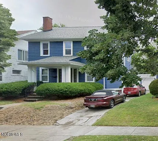 1412 Waverly Ave photo 1