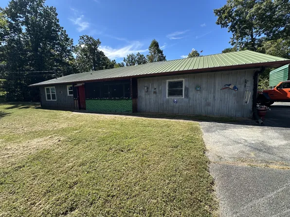 1020 Tramel Rd, Sevierville, TN 37862