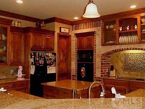 5th image of 128 Vista Dr