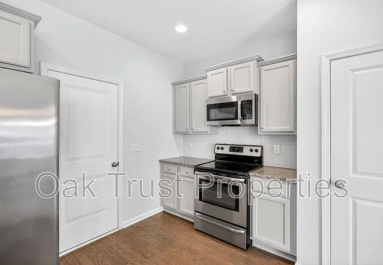 7853 Lumberton Rd — Photo 8