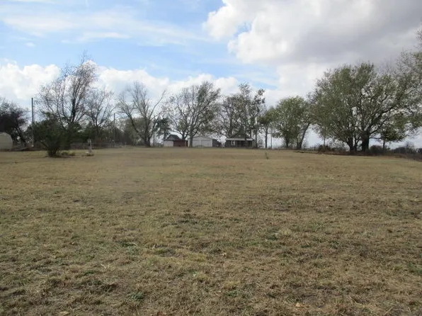 9013 S 615th Rd, Miami, OK 74354