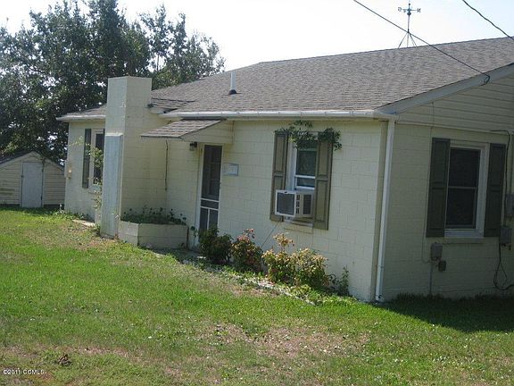 4th image of 203 Lockhart Street