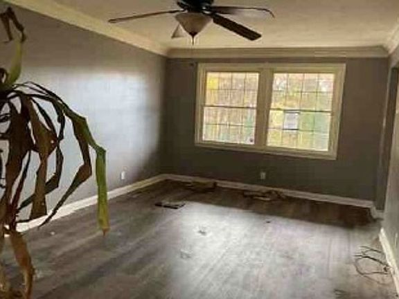 Additional Living Room