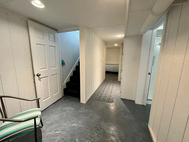 102 N Pier St — Photo 22