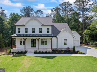 10350 Alvin Rd, Alpharetta, GA 30022