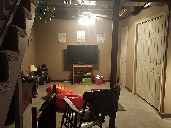 Room downstairs 
