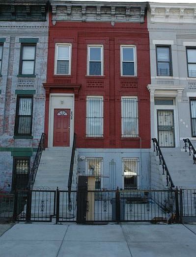 1st image of 810 Halsey St