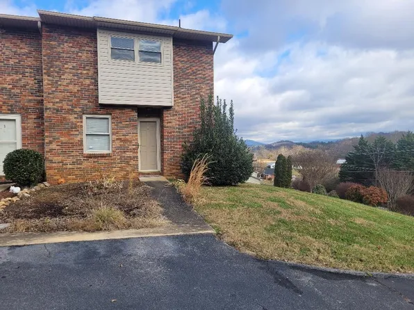110 Colt Ln APT 4, Johnson City, TN 37601